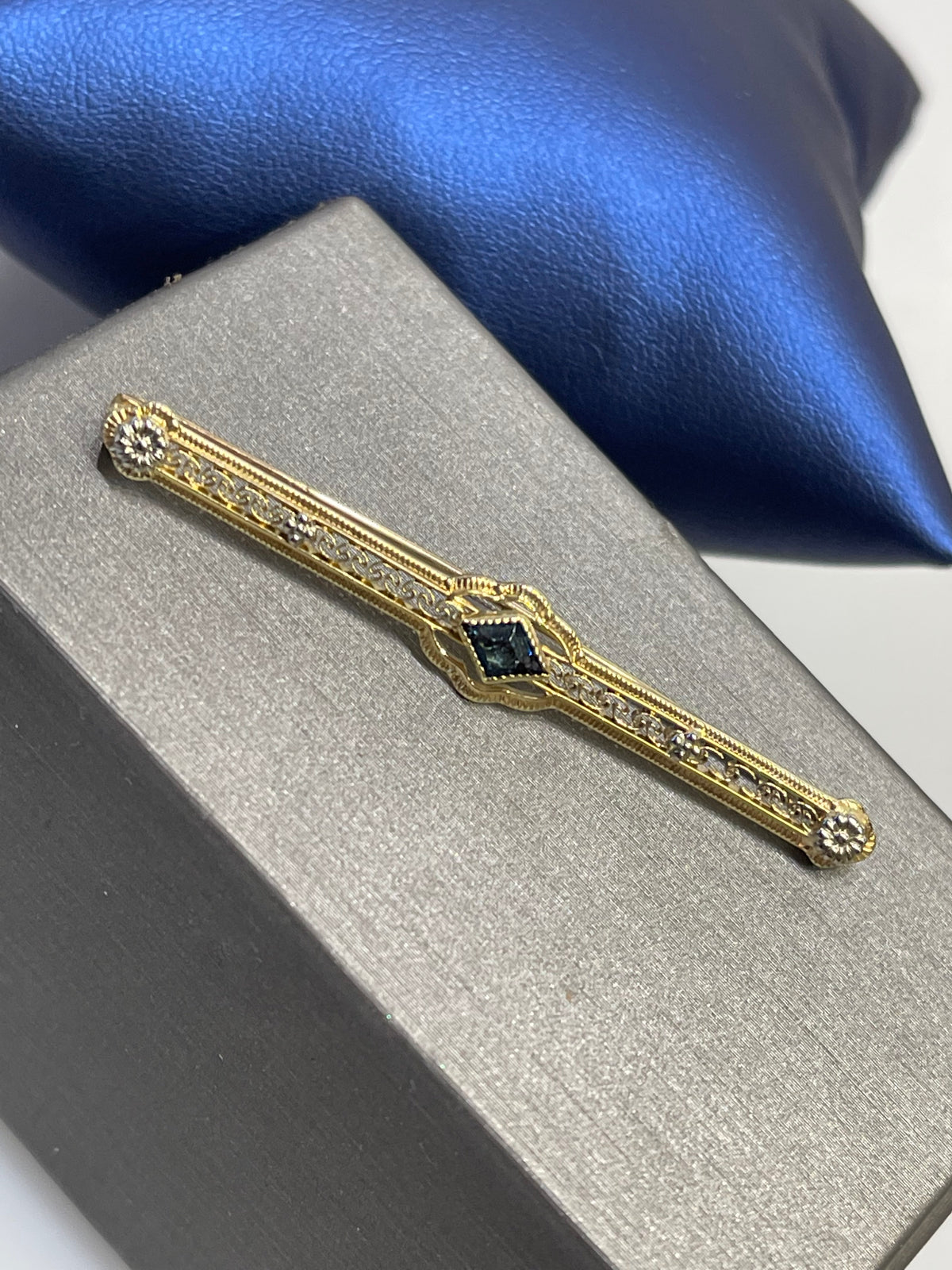 View five of 14 KARAT YELLOW GOLD, SAPPHIRE AND DIAMOND PIN