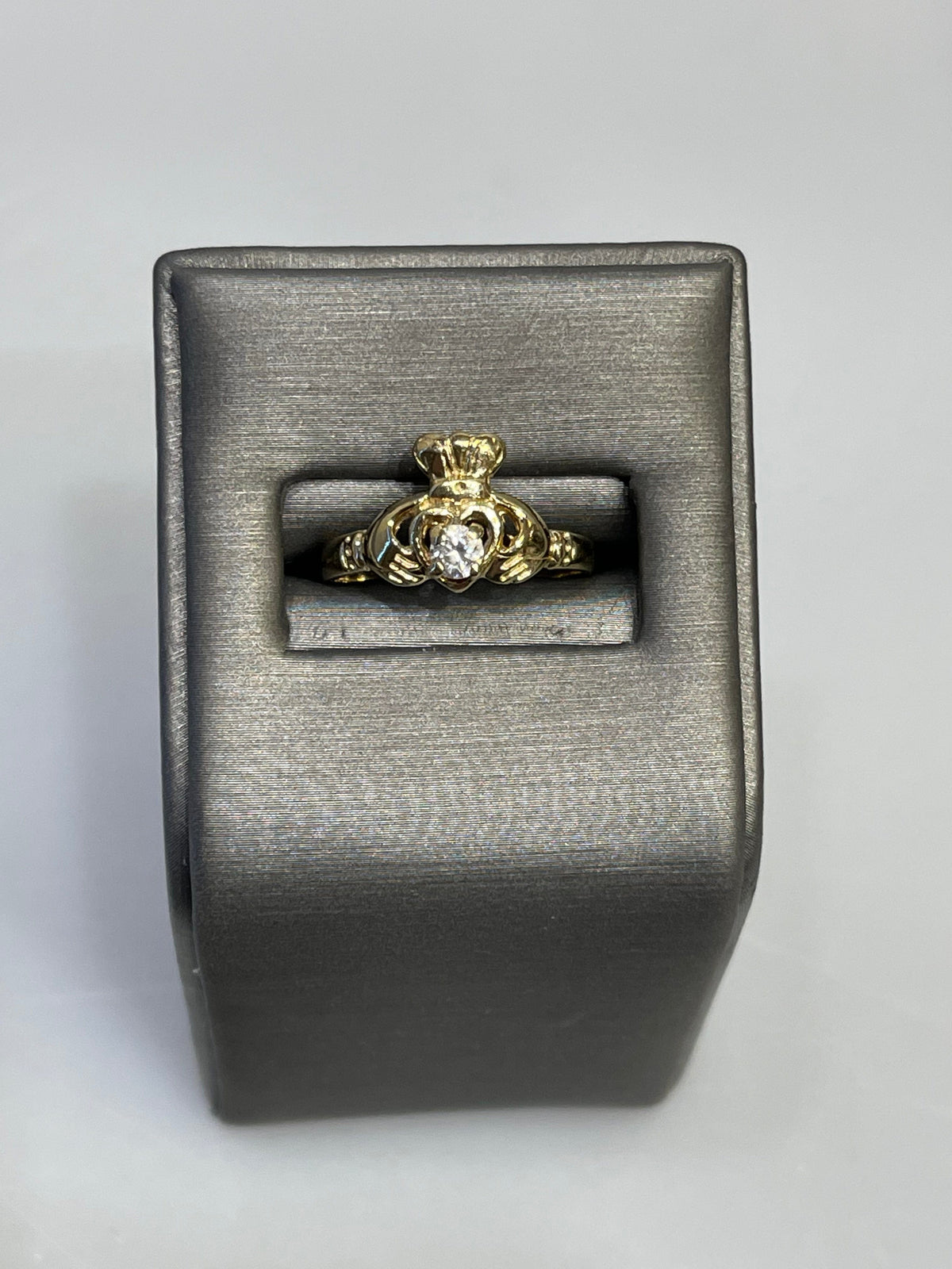 14 KARAT YELLOW GOLD CLADDAH RING - Philadelphia Gold & Silver Exchange