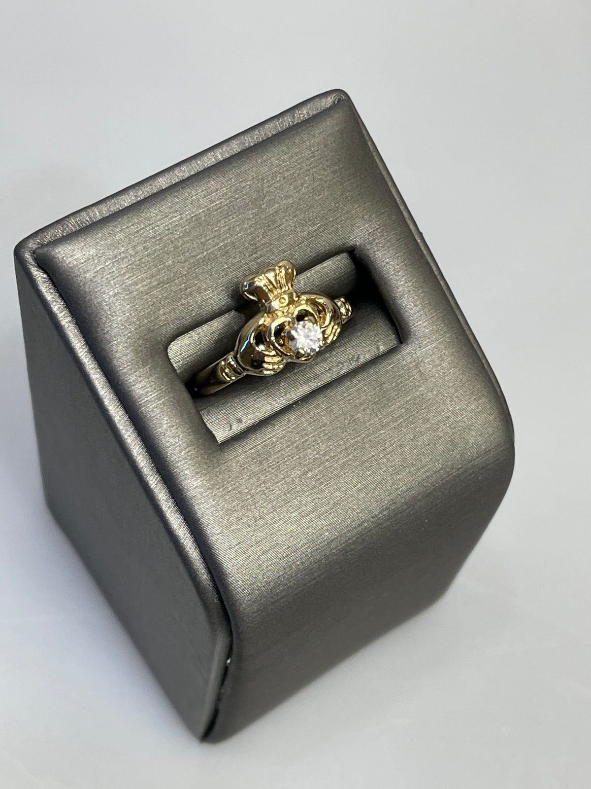 14 KARAT YELLOW GOLD CLADDAH RING - Philadelphia Gold & Silver Exchange