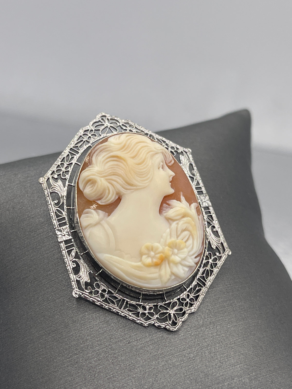 View two of Ladies Beautiful Vintage 10 Karat White Gold Filagree Cameo Pin
