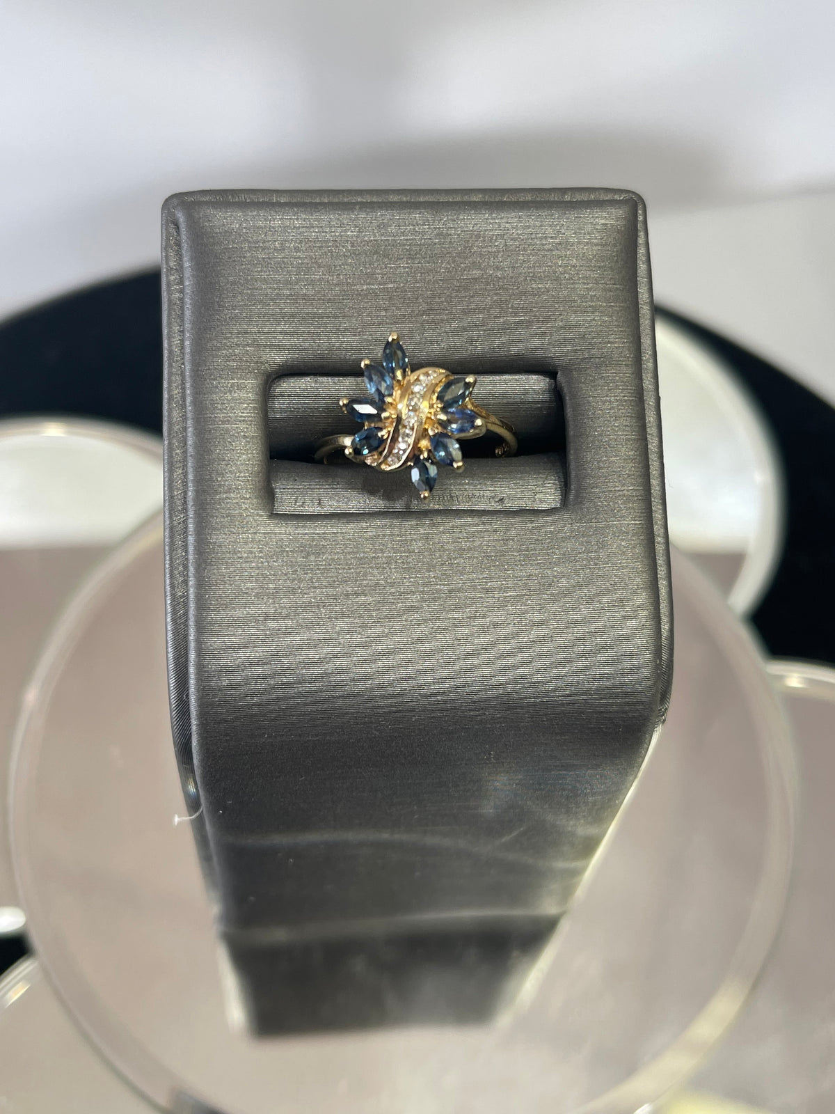 14 karat Yellow Gold Floral Butterfly Style Marquee Sapphire & Round Diamond Ring