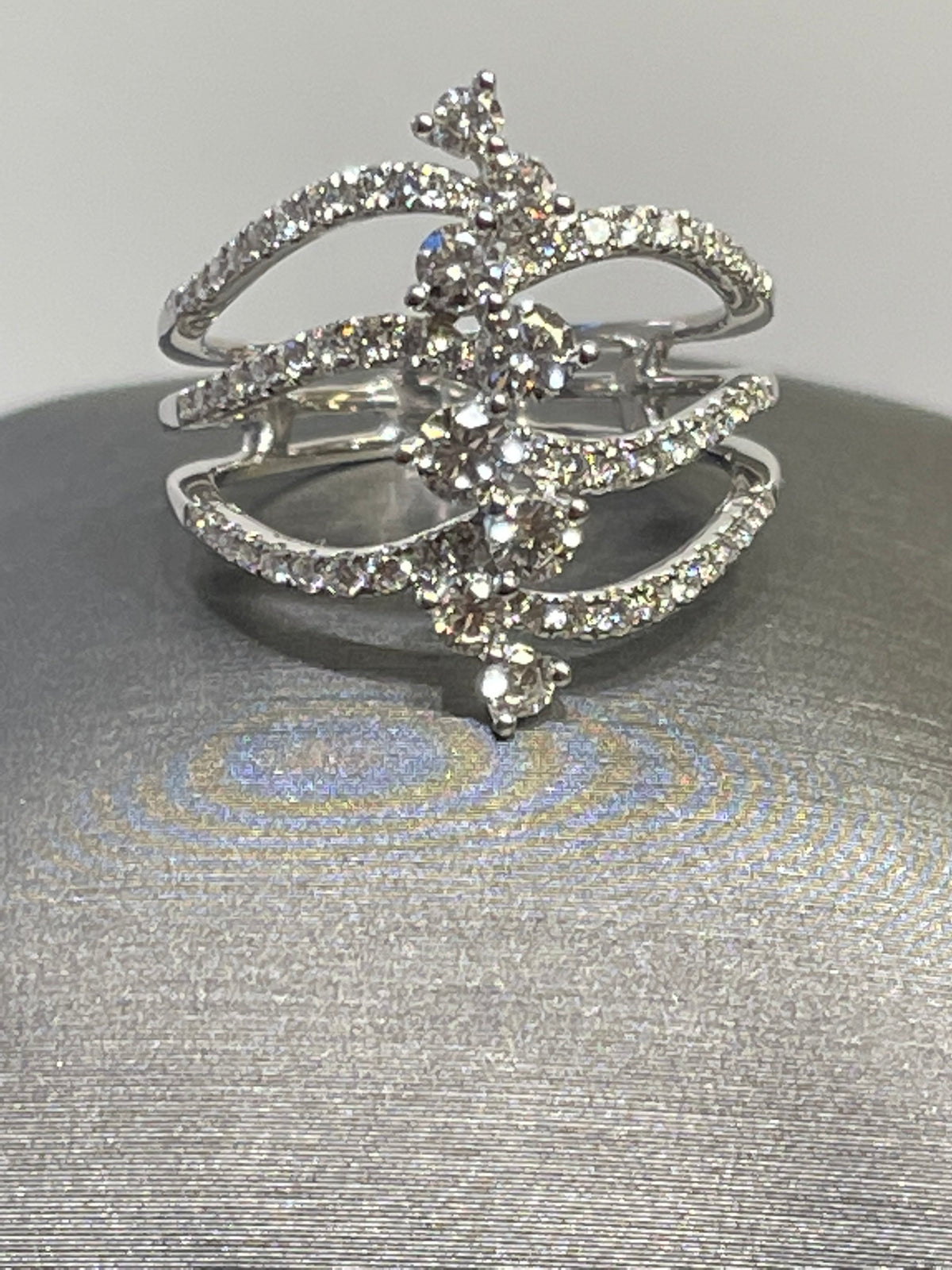 18KT White Gold Diamond Ring North South Type Design