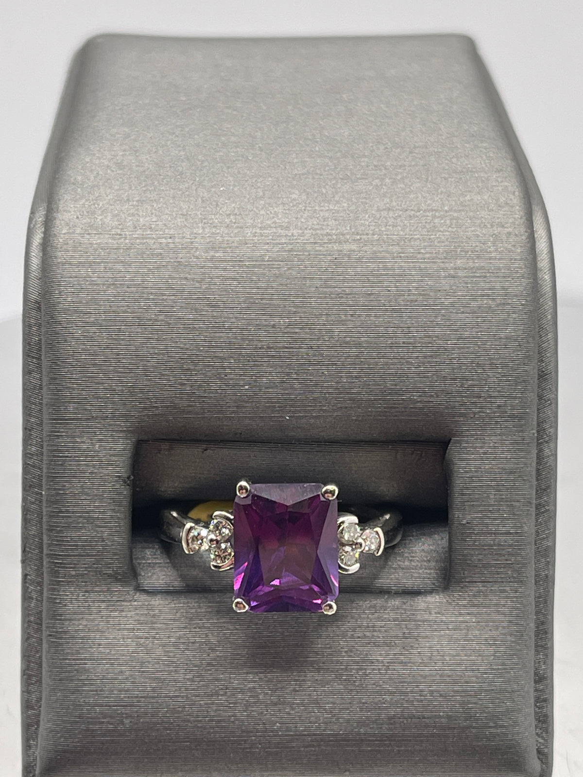 10 Karat White Gold Amethyst And Diamond Ring 2 Carat Purple Amethyst - Philadelphia Gold & Silver Exchange