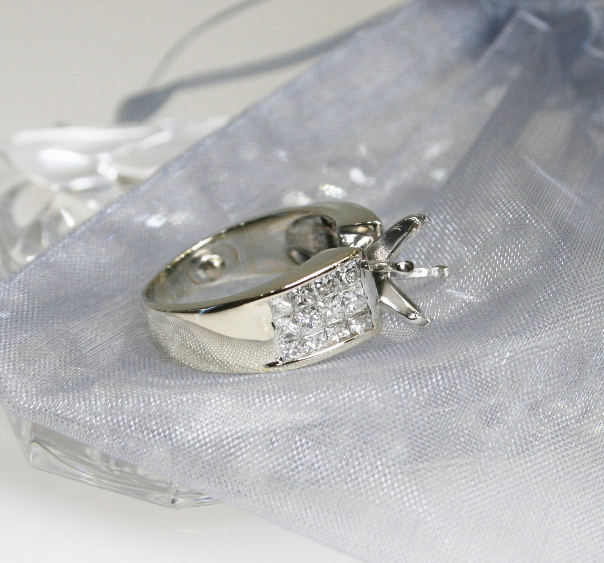 18 Karat White Gold Princess Cut Diamond Ring Remount - Philadelphia Gold & Silver Exchange
