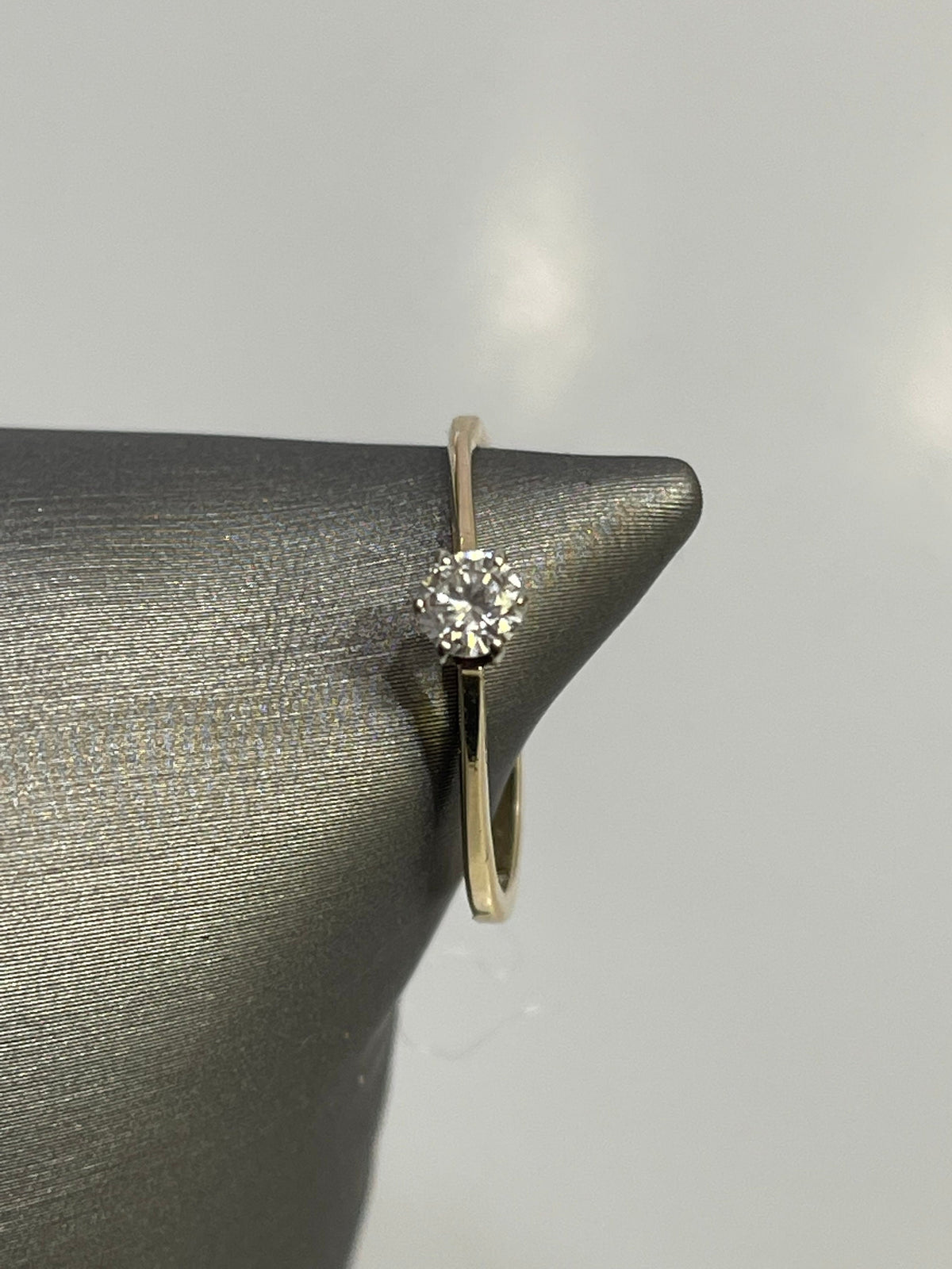 14K White Gold Brilliant Cut Diamond Solitaire Ring Engagement Friends Promise - Philadelphia Gold & Silver Exchange
