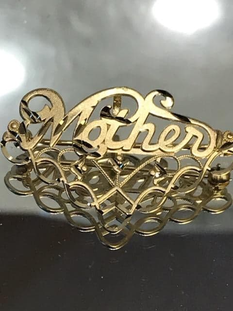 14 Karat Solid Yellow Gold Mother Charm Pendant Pin - Italian Gold - Philadelphia Gold & Silver Exchange