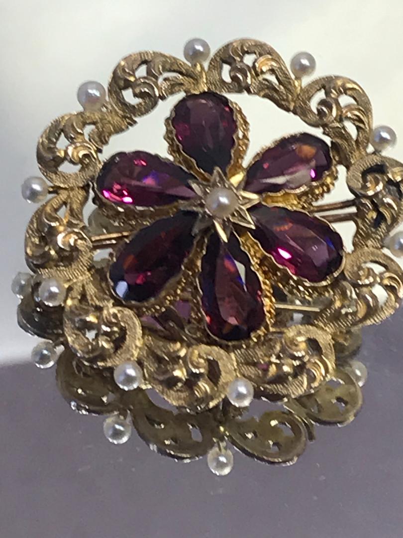Ladies Antique 10K Solid Yellow Gold Pendant / Pin Amethyst Baby Pearls - Philadelphia Gold & Silver Exchange