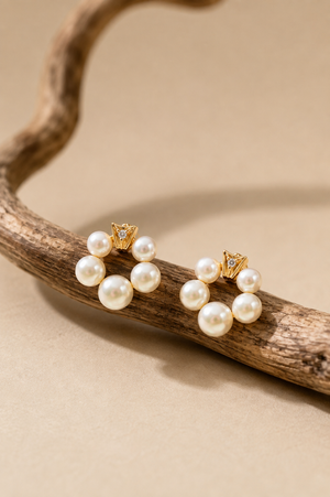 A Gorgeous Ladies 14 Karat Yellow Gold Pearl & Diamond Hoop Stud Earrings