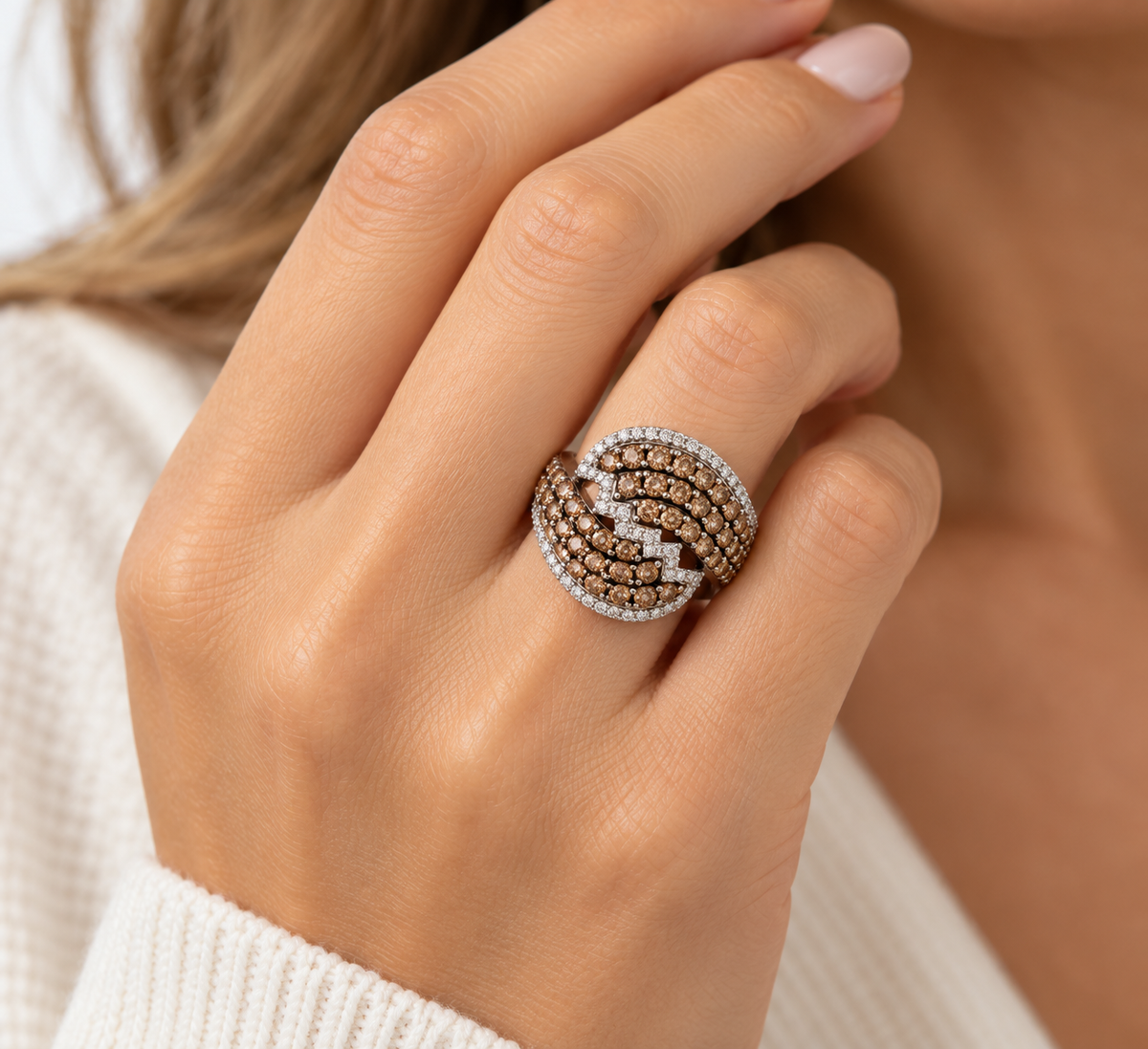 14K White Gold Champagne &amp; White Diamond Cocktail Ring – 3.50 CTW