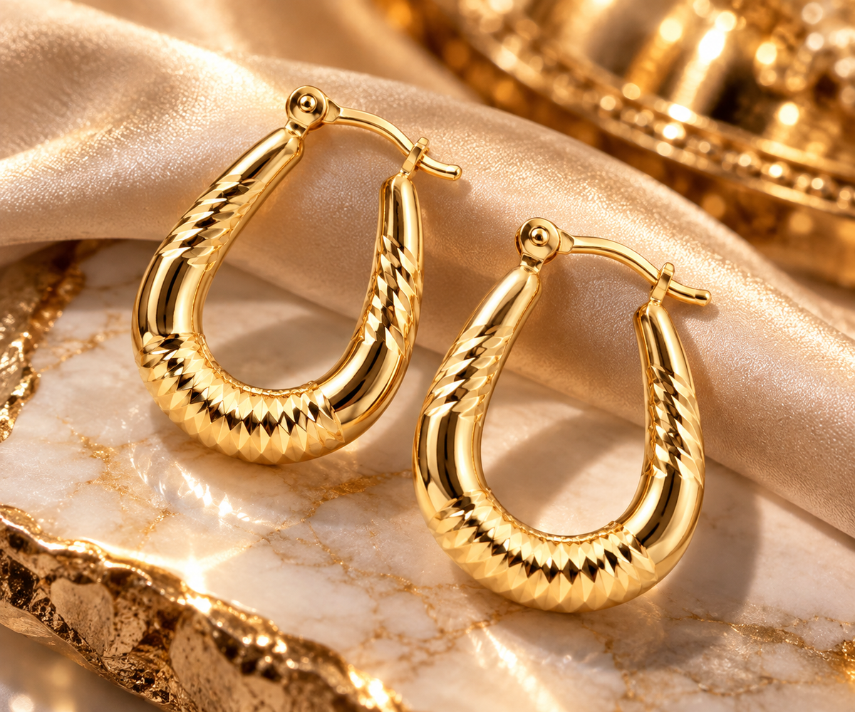 14K Yellow Gold Tapered Hoop Earrings with Diamond-Cut Design
