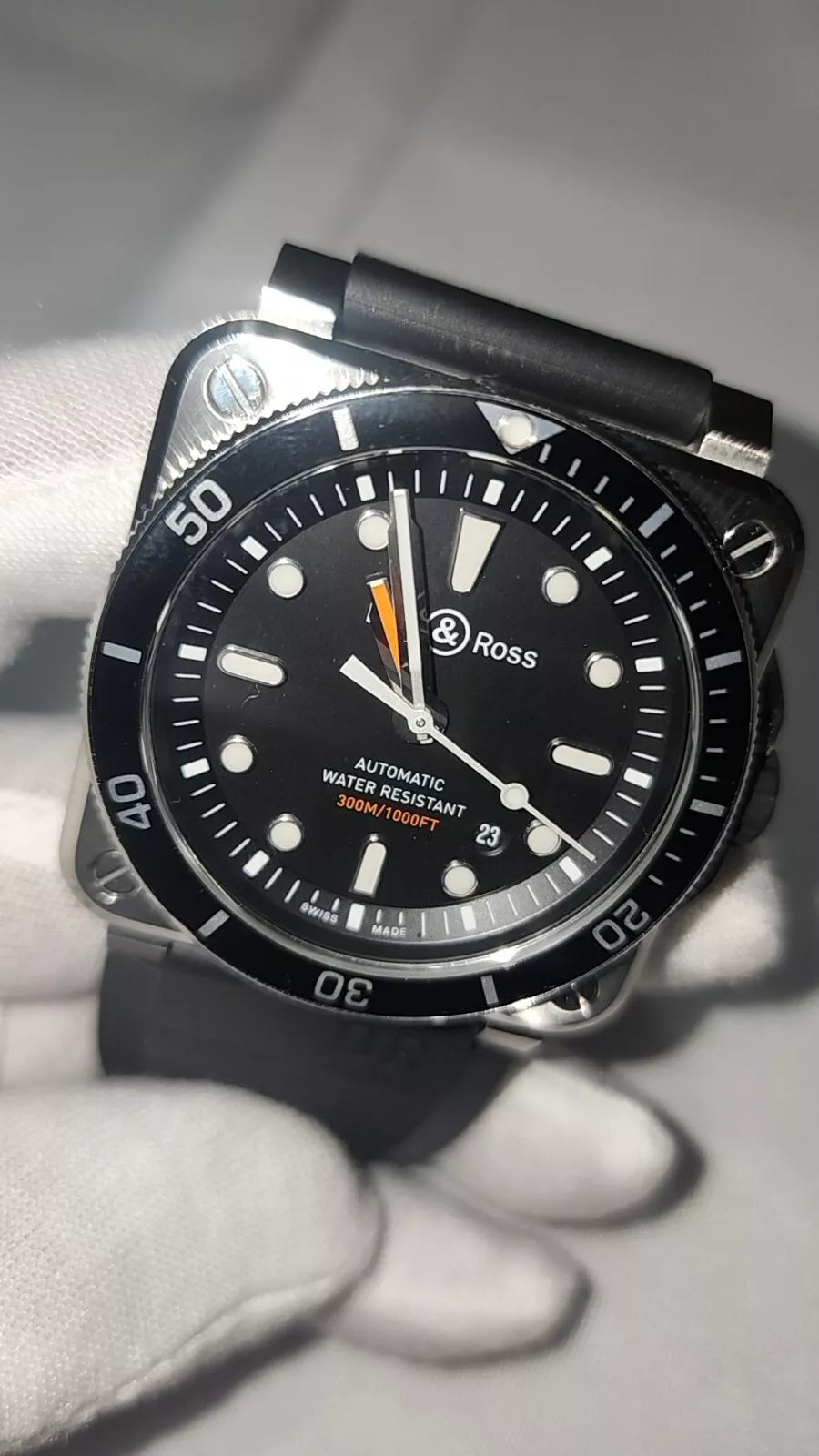 View six of Bell & Ross Divers Black Watch