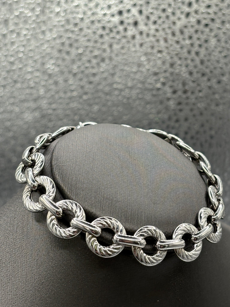 View three of Ladies Italian 14 Karat White Gold Double Sided Round link Bracelet