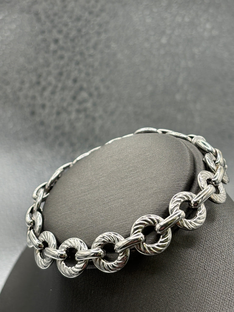View six of Ladies Italian 14 Karat White Gold Double Sided Round link Bracelet