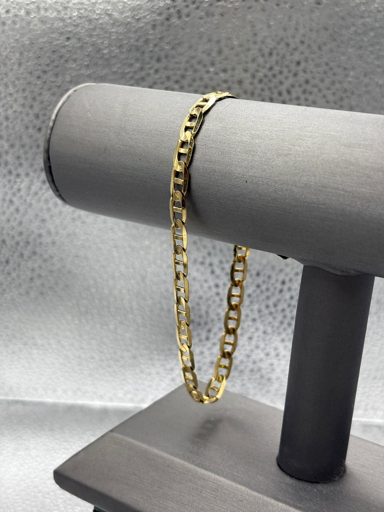 View six of Ladies/Gents 10 Karat Yellow Gold Anchor Link Bracelet
