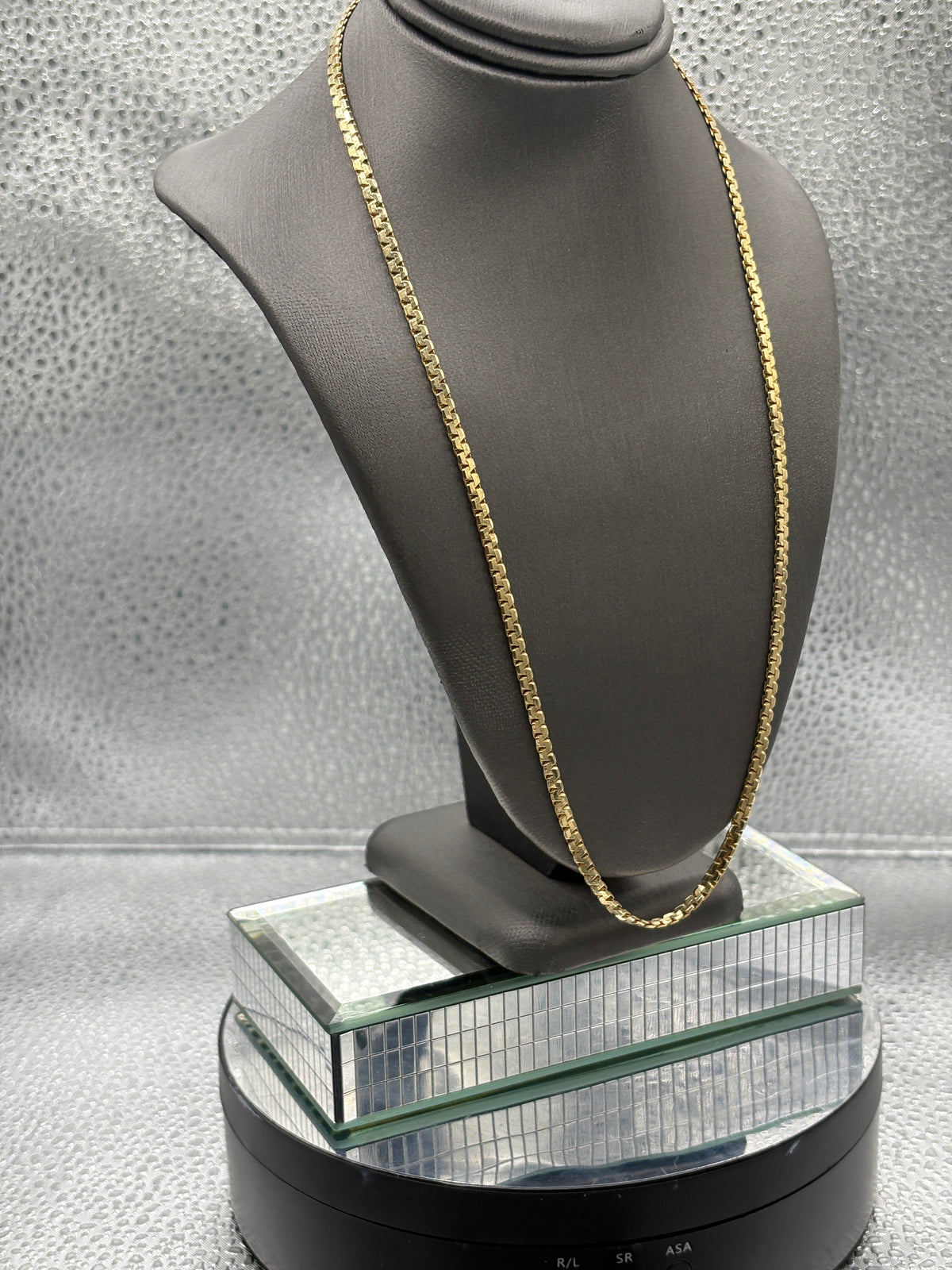 Ladies/Gents 14 Karat Yellow Gold Zig Zag Box Chain