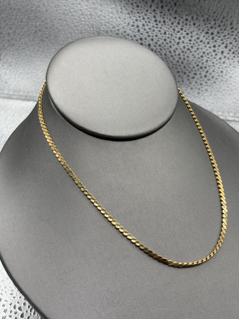 Ladies Vintage 14 Karat Yellow Gold Double S Link Chain
