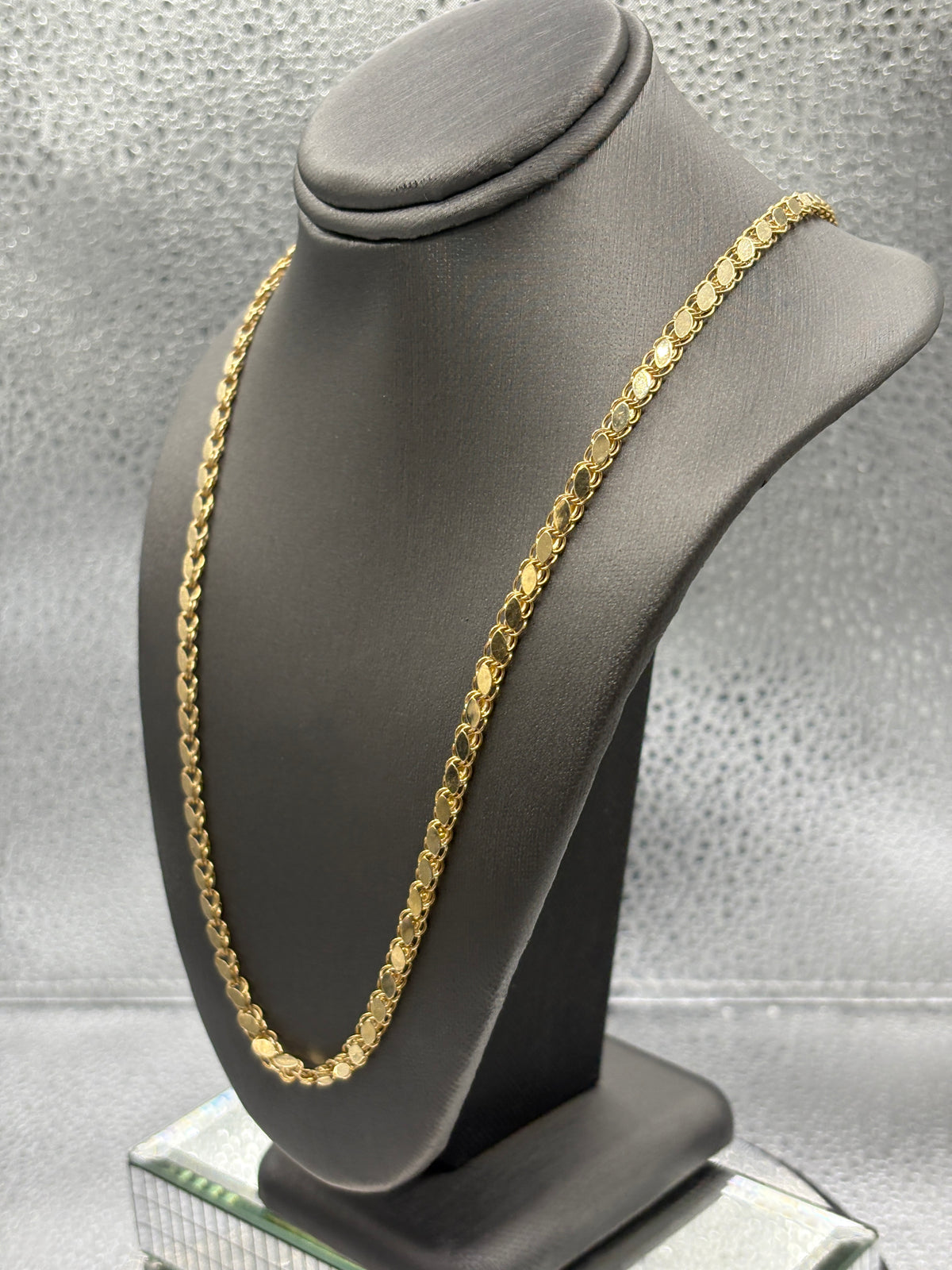 Ladies/Gents 14 Karat Yellow Gold Snail Link Chain