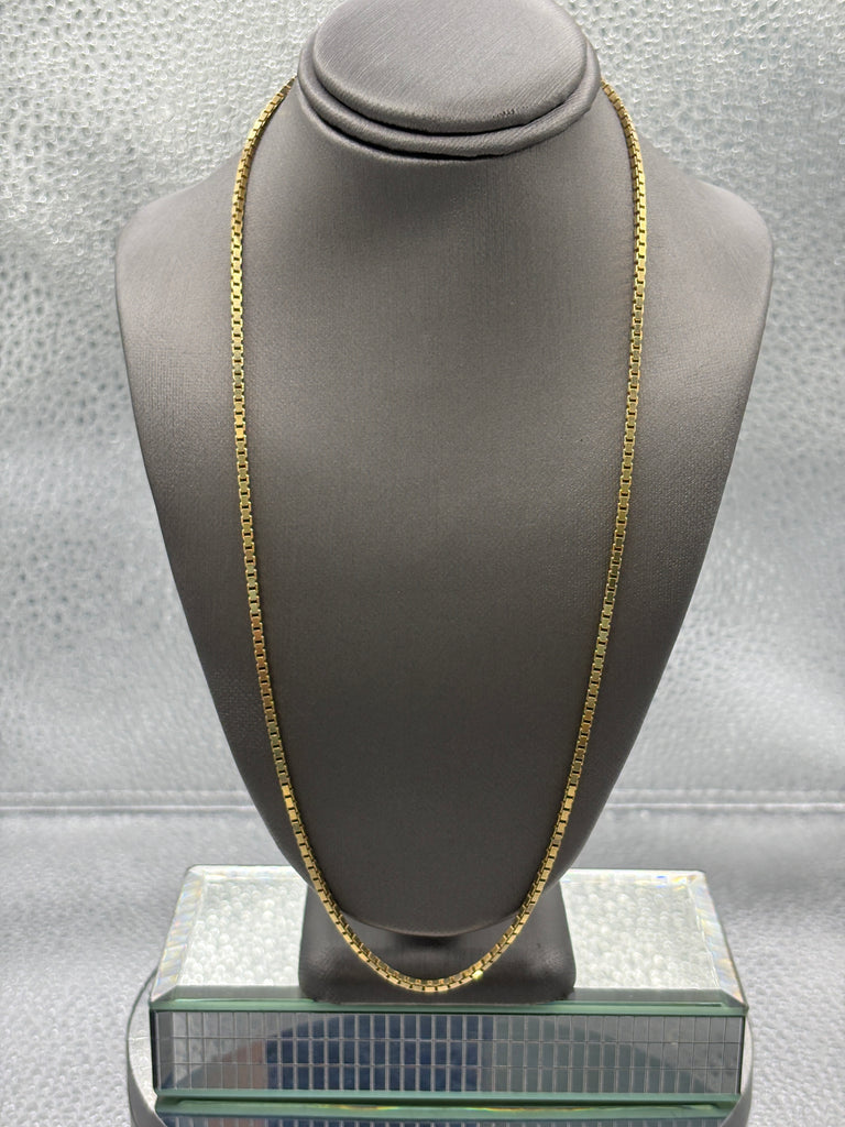 Ladies/Gents Vintage 14 Karat Yellow Gold Mirrored Box Chain