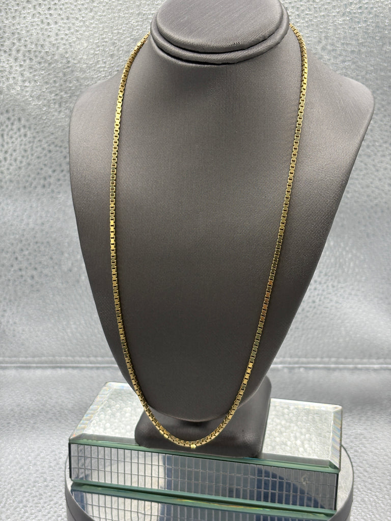 Ladies/Gents Vintage 14 Karat Yellow Gold Mirrored Box Chain