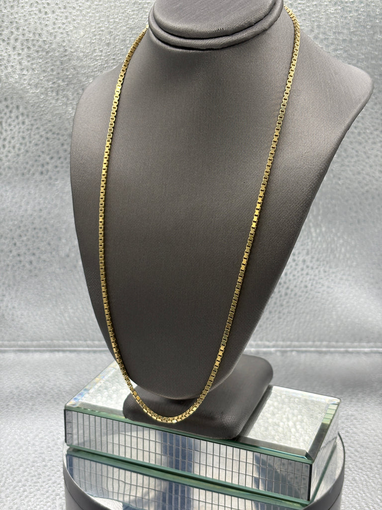 Ladies/Gents Vintage 14 Karat Yellow Gold Mirrored Box Chain