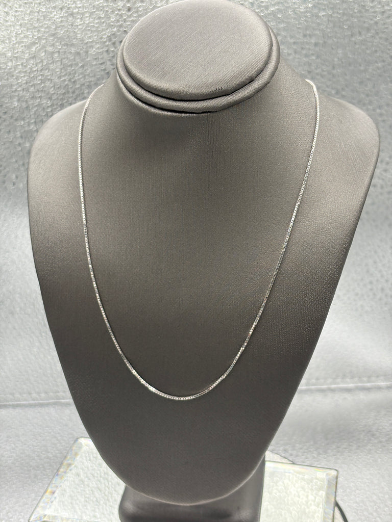 Ladies / Gents 14 Karat Yellow Gold Solid Figeroe Link Chain