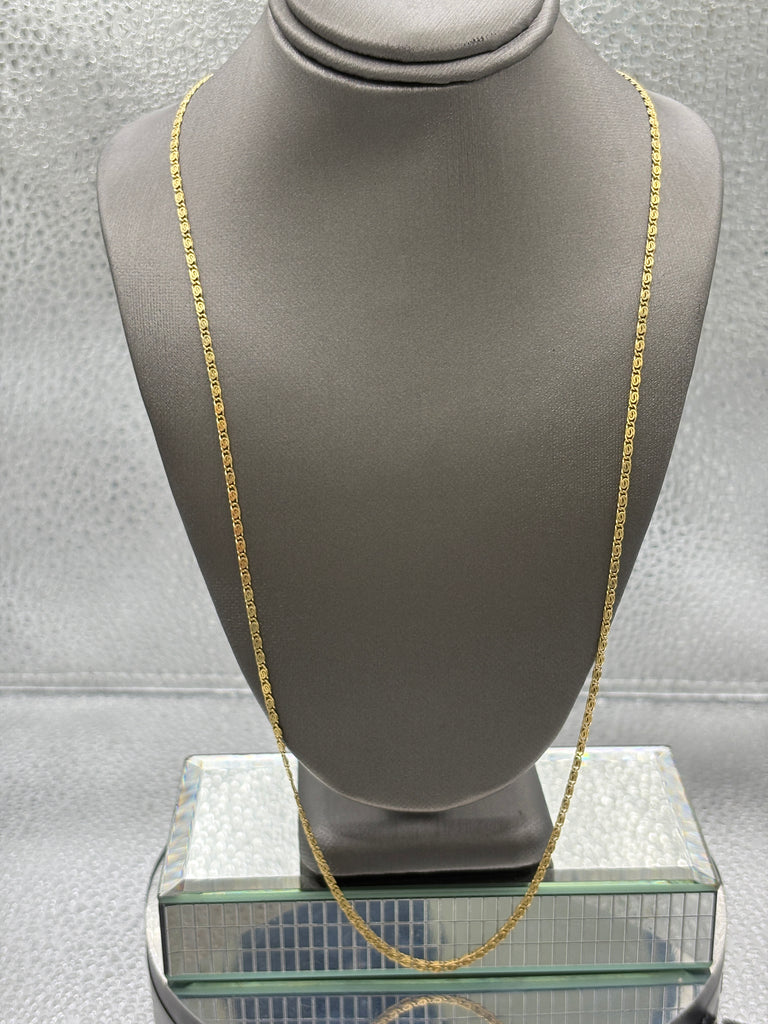 Ladies 18 Karat Yellow Gold Snail Link Chain