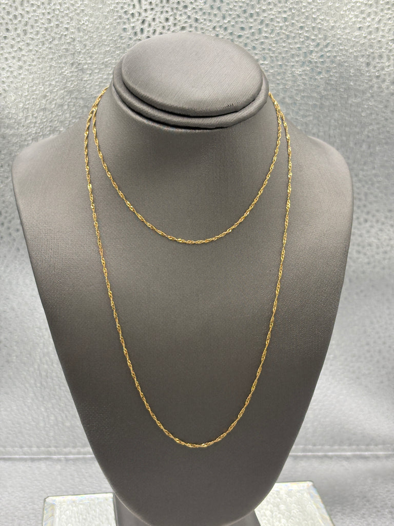 Ladies 14 Karat Yellow Gold Twisted Sparkle Link Chain