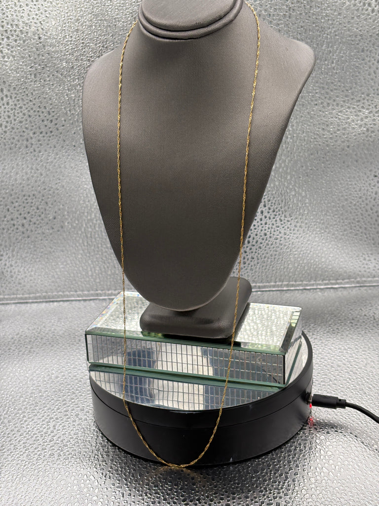 Ladies 14 Karat Yellow Gold Twisted Sparkle Link Chain