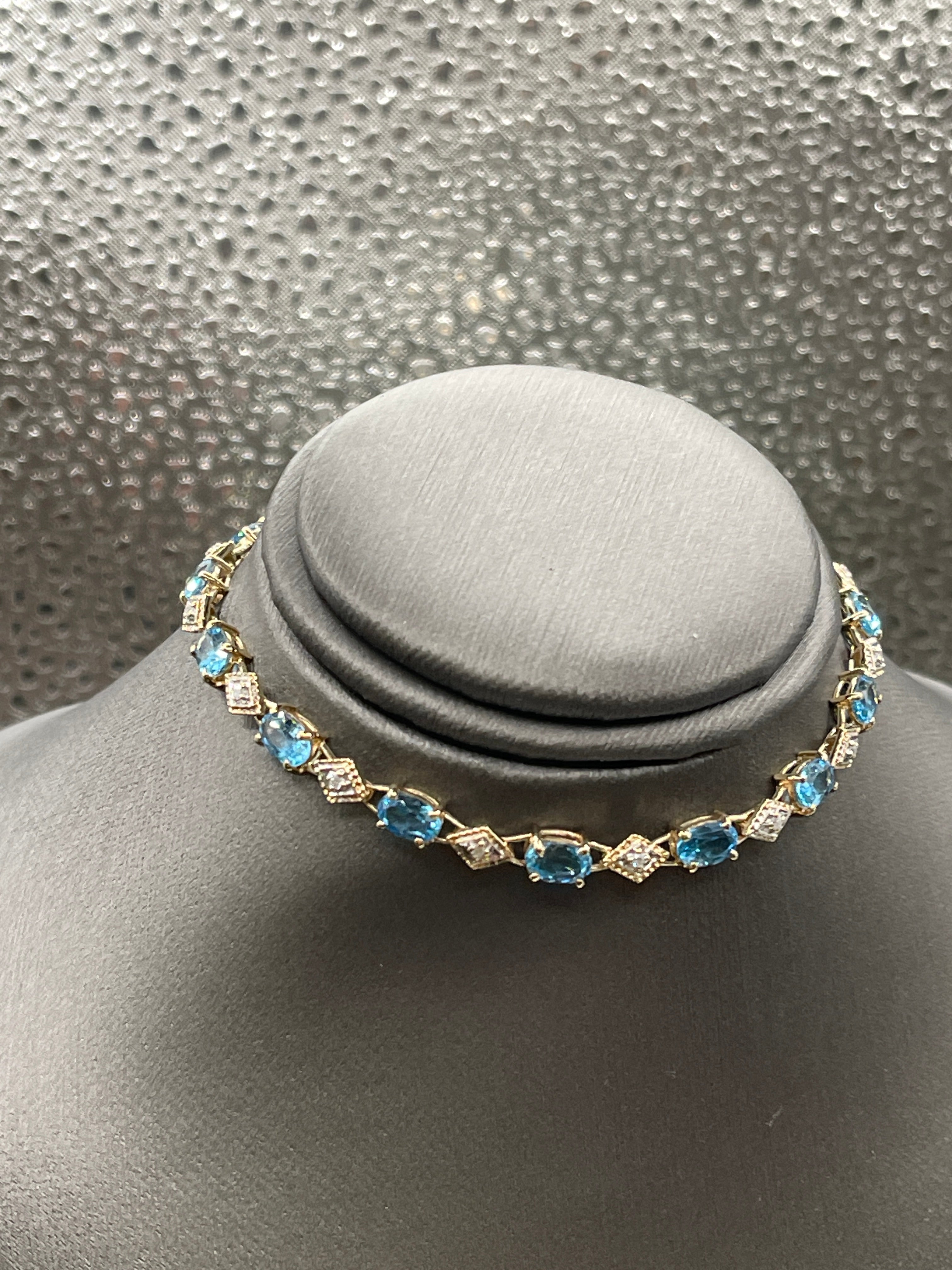 Ladies Gorgeous 10 Karat Yellow Gold Blue Topaz Diamond Bracelet Philadelphia Gold Silver Exchange