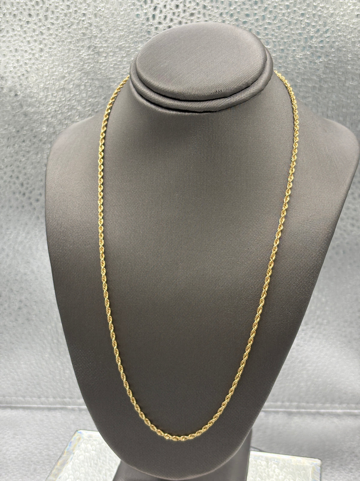 Ladies 14 Karat Yellow Gold Solid Di-Cut Rope Chain