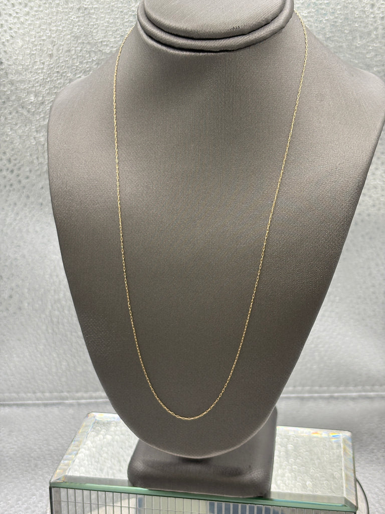 Ladies 14 Karat Yellow Gold Pendant Chain