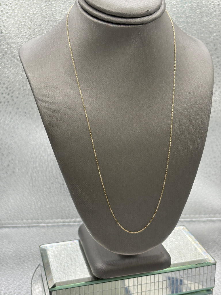 Ladies 14 Karat Yellow Gold Pendant Chain