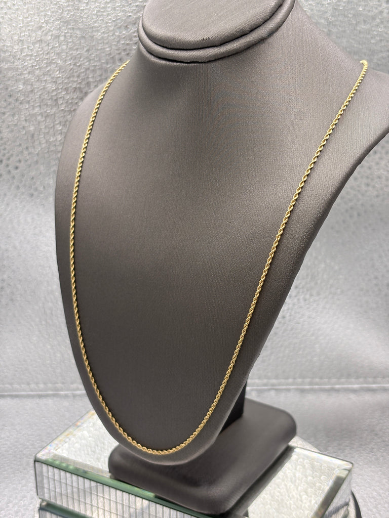 Ladies 14 Karat Solid Yellow Gold Di-Cut Solid Rope Chain