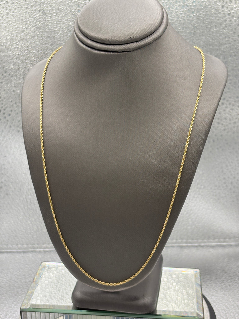 Ladies 14 Karat Solid Yellow Gold Di-Cut Solid Rope Chain