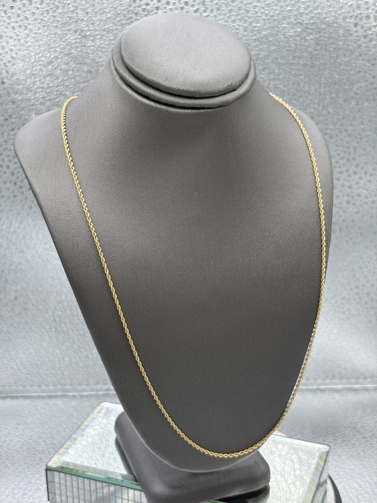 Ladies 14 Karat Solid Yellow Gold Di-Cut Solid Rope Chain