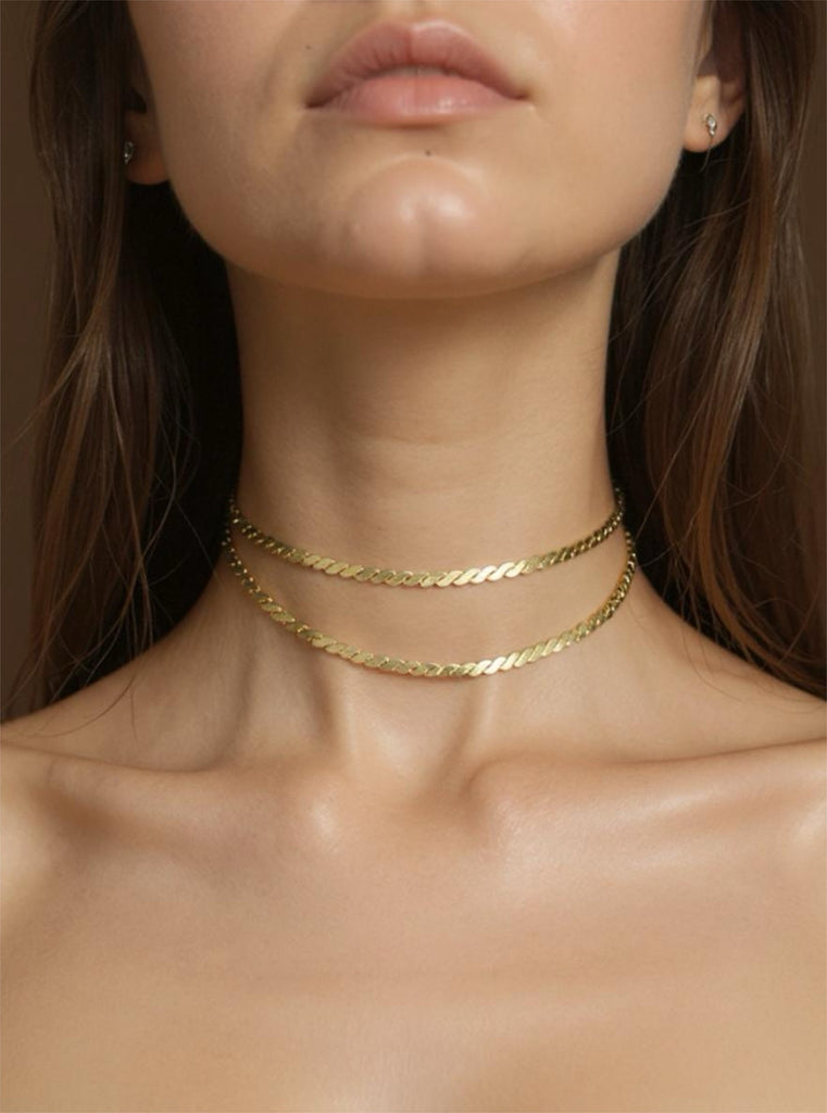Ladies Vintage 14 Karat Yellow Gold Double S Link Chain