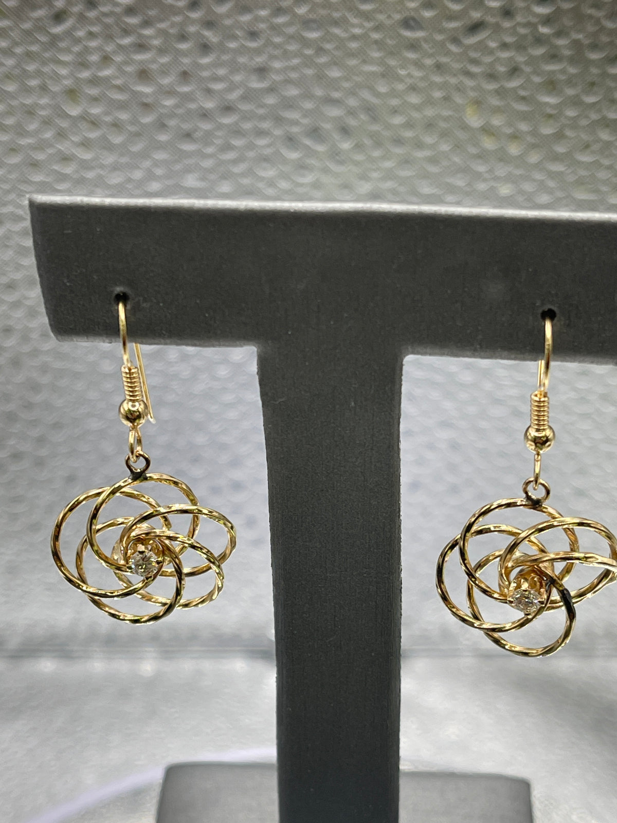 14 Karat Yellow Gold and Diamond Flower Earrings