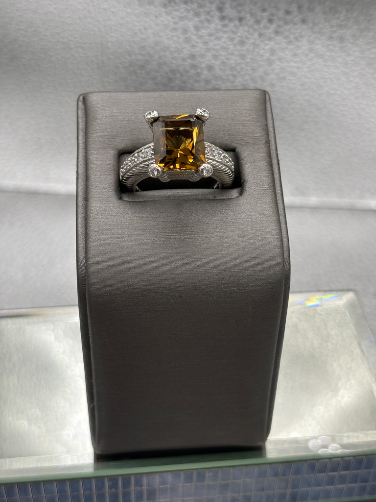 Ladies Vintage Judith Ripka Sterling Silver Emerald Cut Citrine Ring