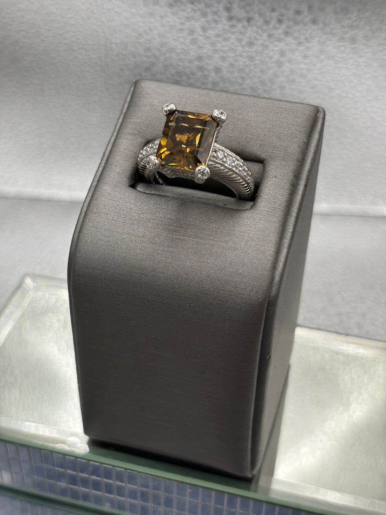 Ladies Vintage Judith Ripka Sterling Silver Emerald Cut Citrine Ring