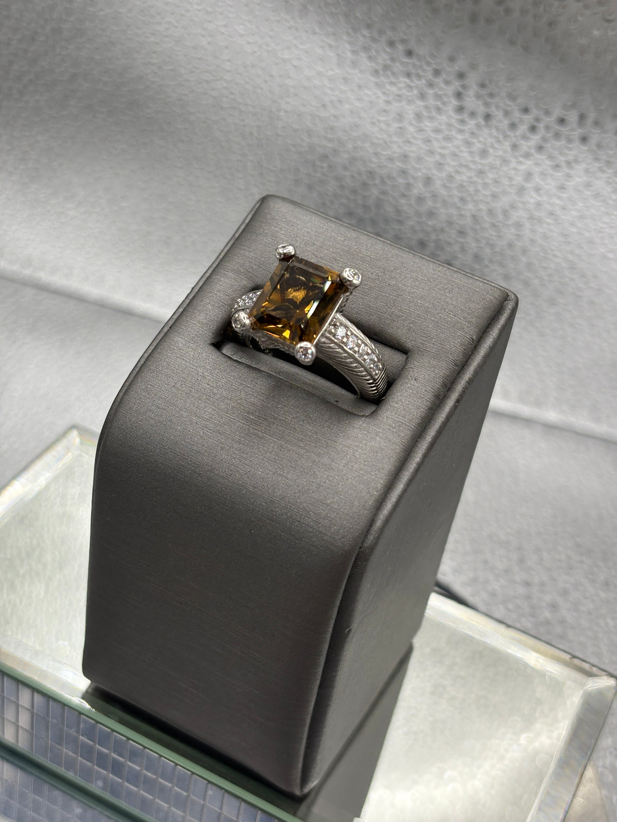 Ladies Vintage Judith Ripka Sterling Silver Emerald Cut Citrine Ring