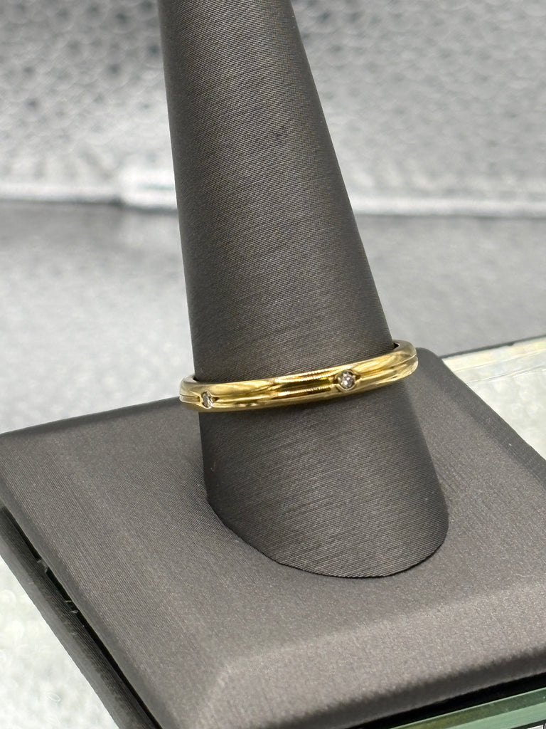 Ladies/Gents 18 Karat Yellow Gold Diamond Band