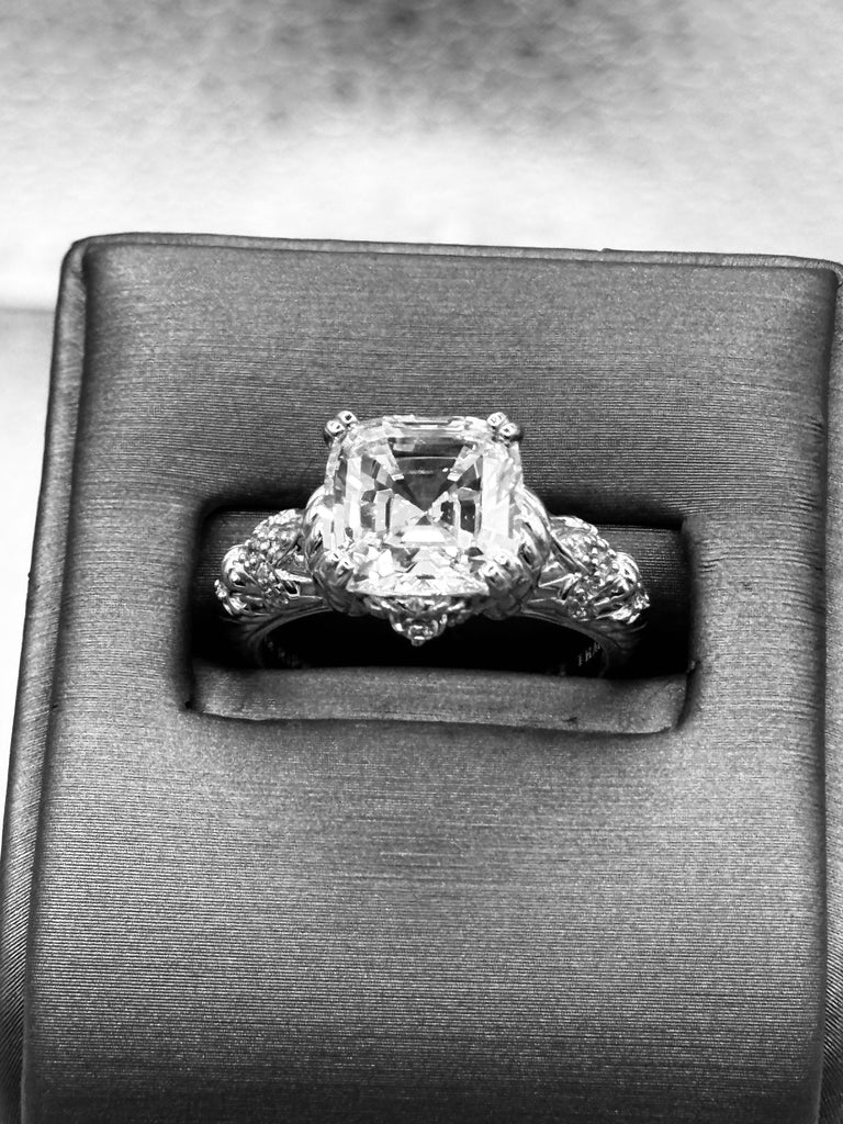 Ladies Vintage Judith Ripka Sterling Silver Square Radiant Cut Ring