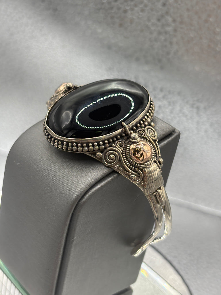 Vintage Native American Sterling Silver Black Onyx Bracelet
