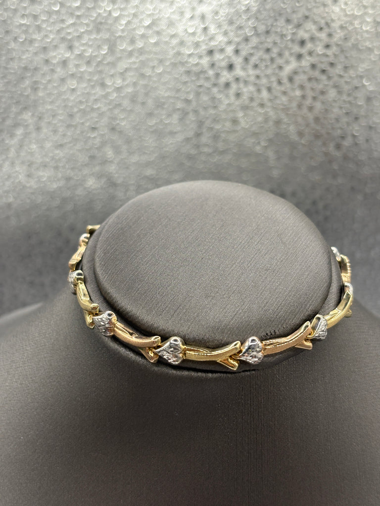Ladies 14 Karat Yellow Gold Floral Heart Bracelet