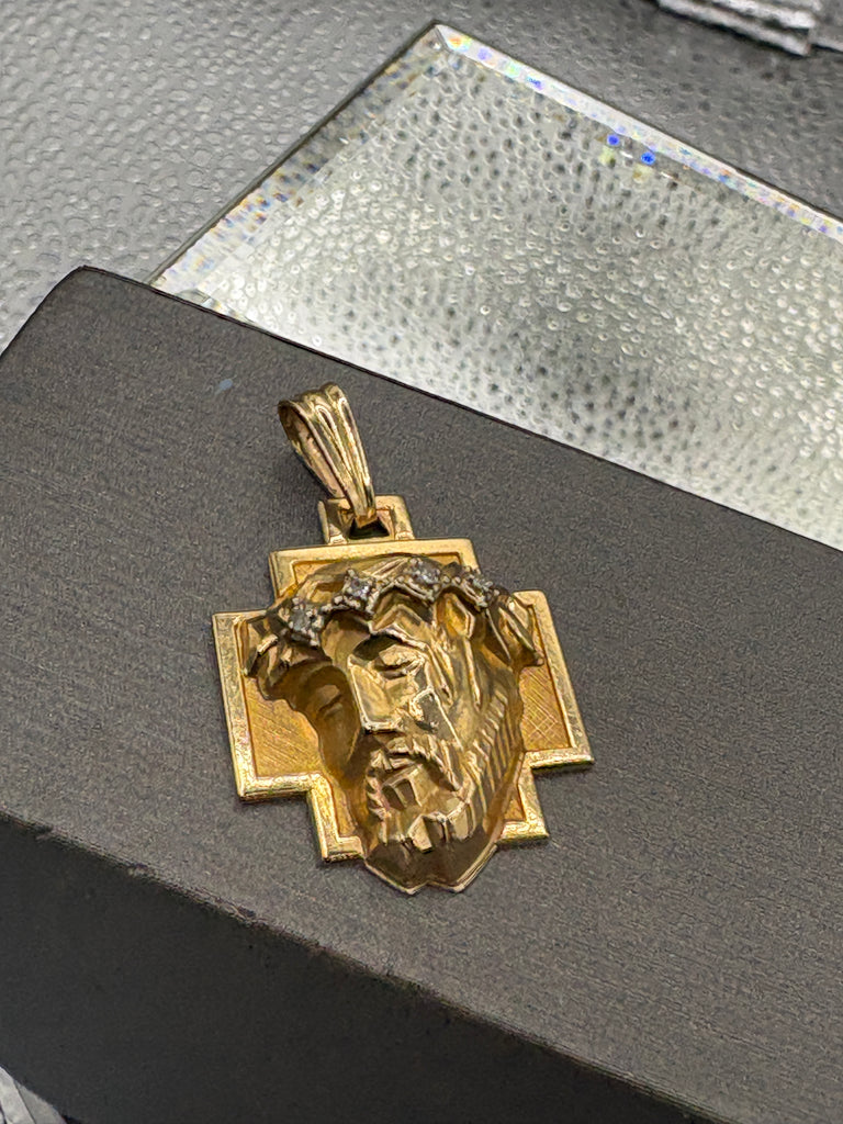 Classic 14 Karat Yellow Gold Jesus Diamond Head Pendant