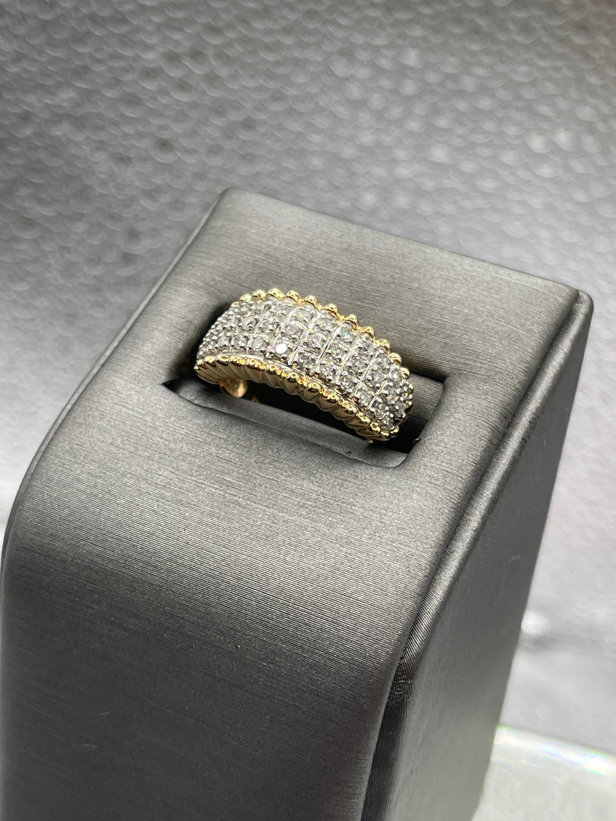 Ladies 14 Karat Yellow Gold Diamond Honeycomb Band