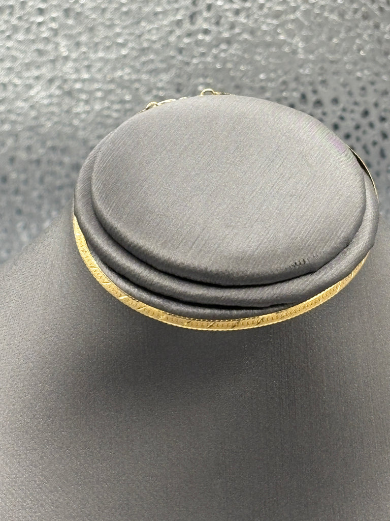 14 Karat Yellow Gold Double Sided Beveled Herringbone Bracelet