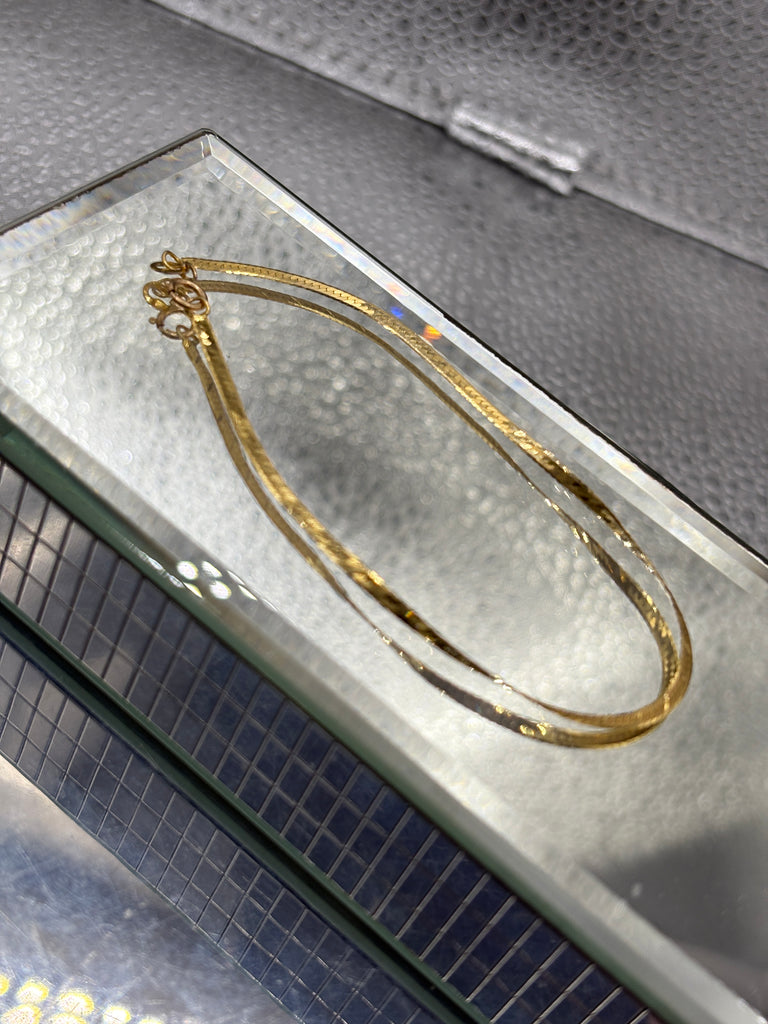 14 Karat Yellow Gold Double Sided Beveled Herringbone Bracelet