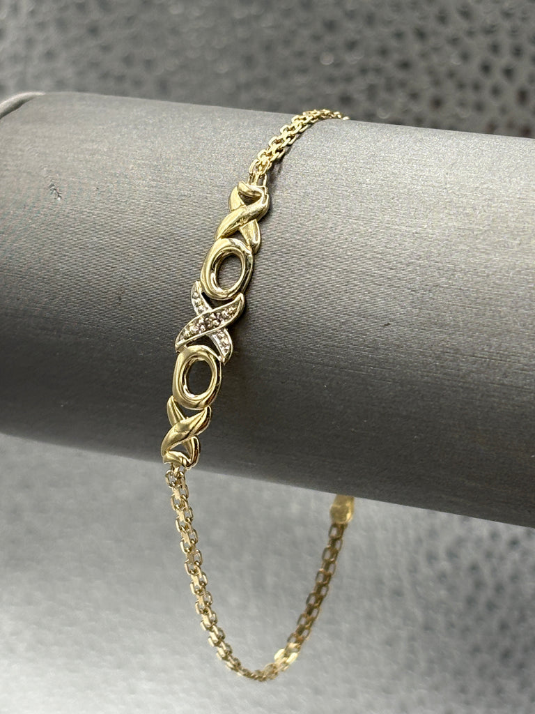 14 Karat Yellow Gold Diamond XO Copenhagen Bracelet