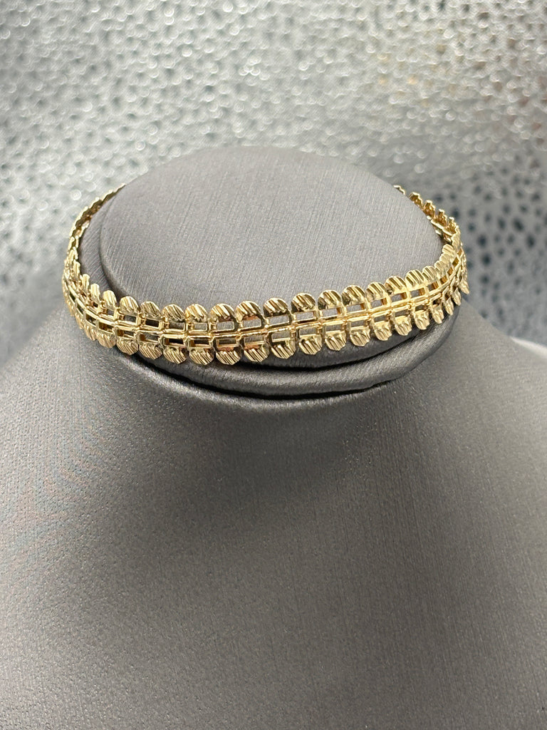 14 Karat Yellow Gold Flexible Di-Cut Floral Ladder Bracelet